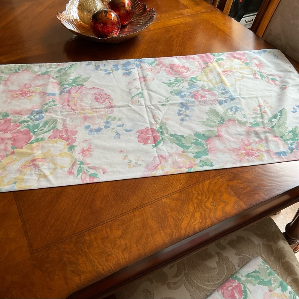 Vintage Fieldcrest Percale Floral Blue Pink Yellow King Pillowcases Set of 2 - Picture 10 of 11